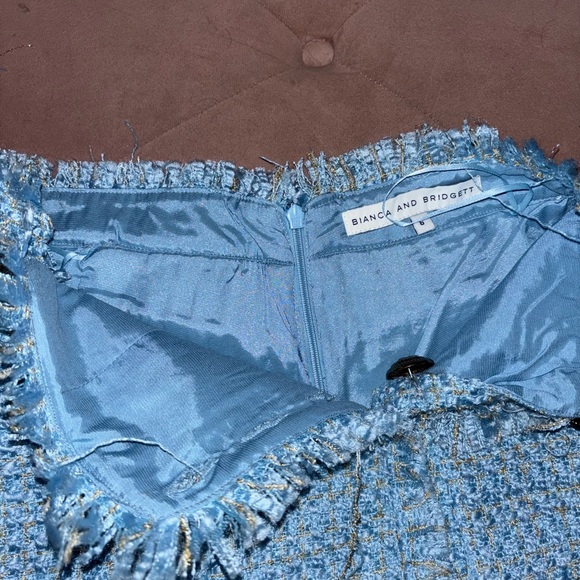 Elegant blue shorts - Picture 3 of 4